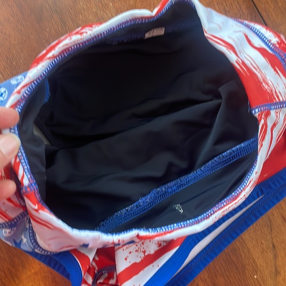 Livesore workout shorts /American flag - Picture 3 of 5